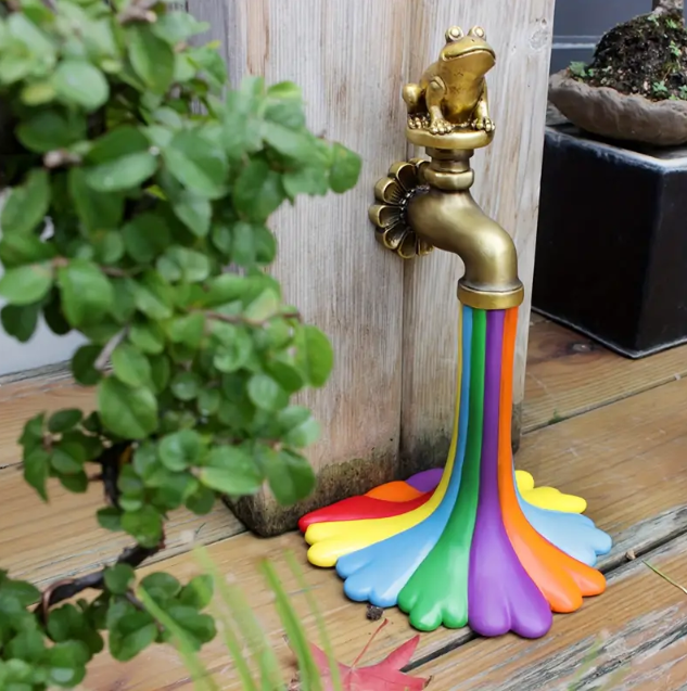 Flowing Rainbow Resin Statue, Scene Decor, Room Decor, Garden Decor, Outdoor Decoration Ornament